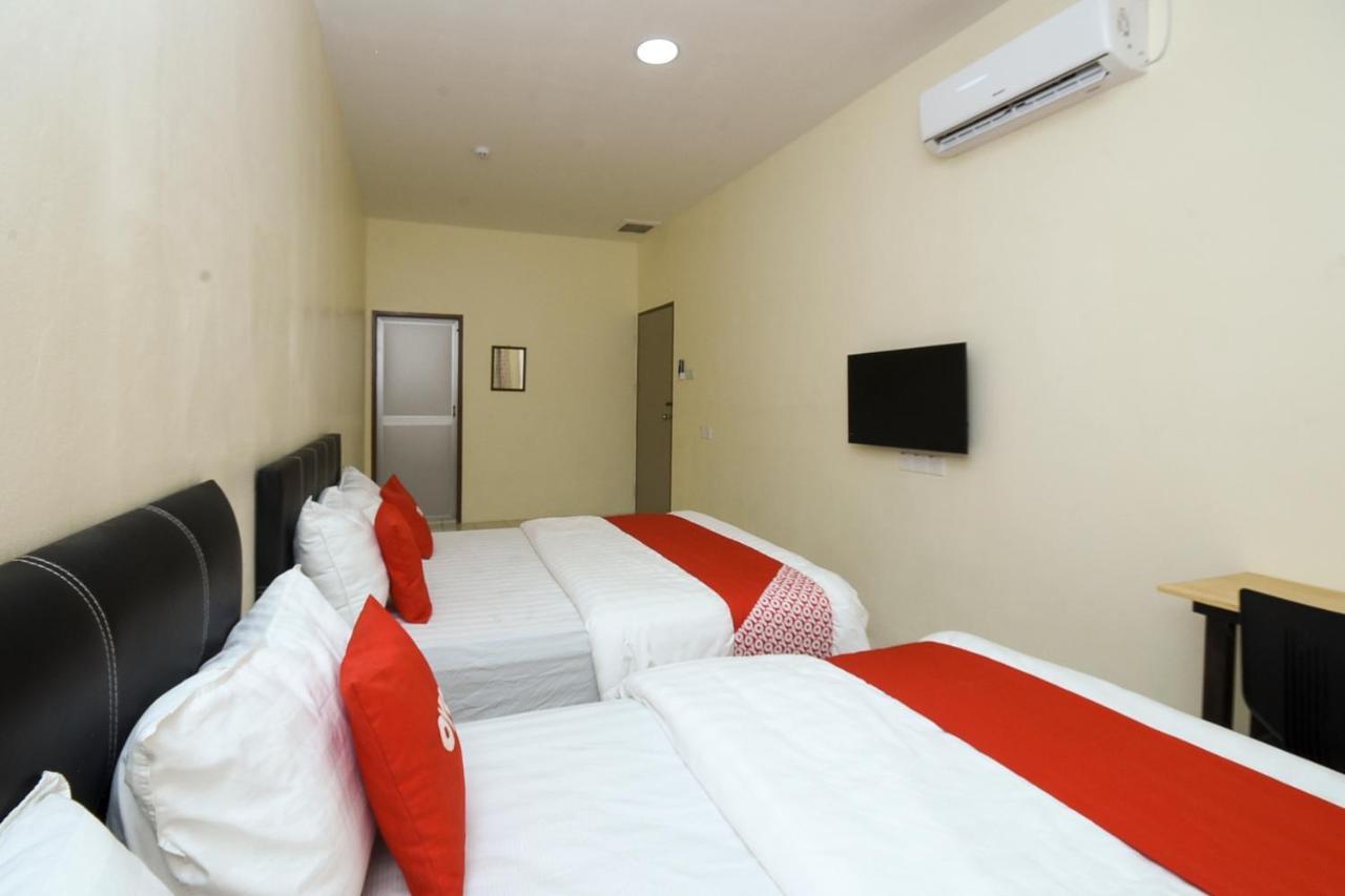 Oyo 90172 Goodwill Homestay Batu Niah Luaran gambar