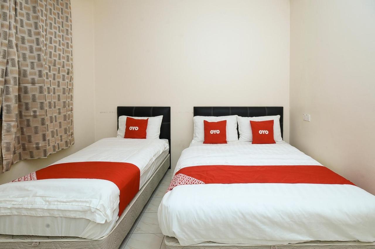 Oyo 90172 Goodwill Homestay Batu Niah Luaran gambar